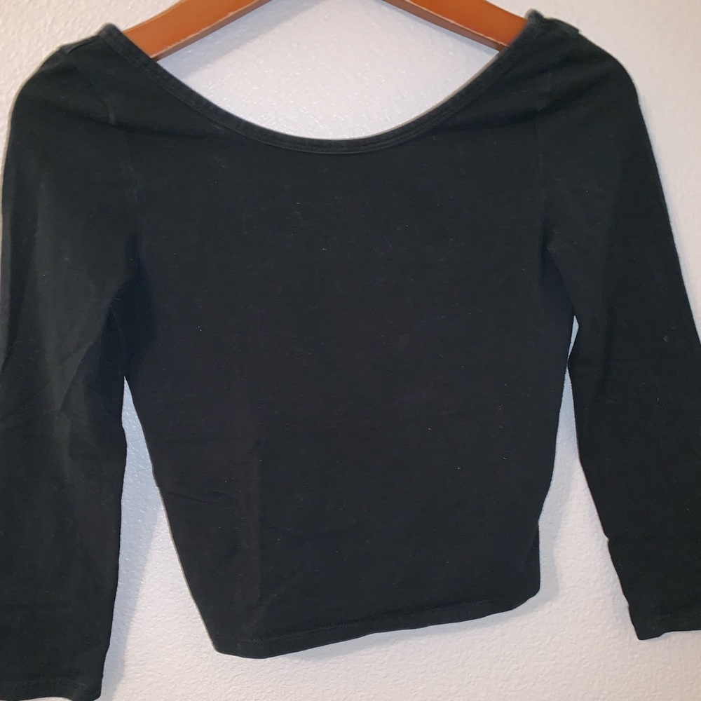 Black crop top